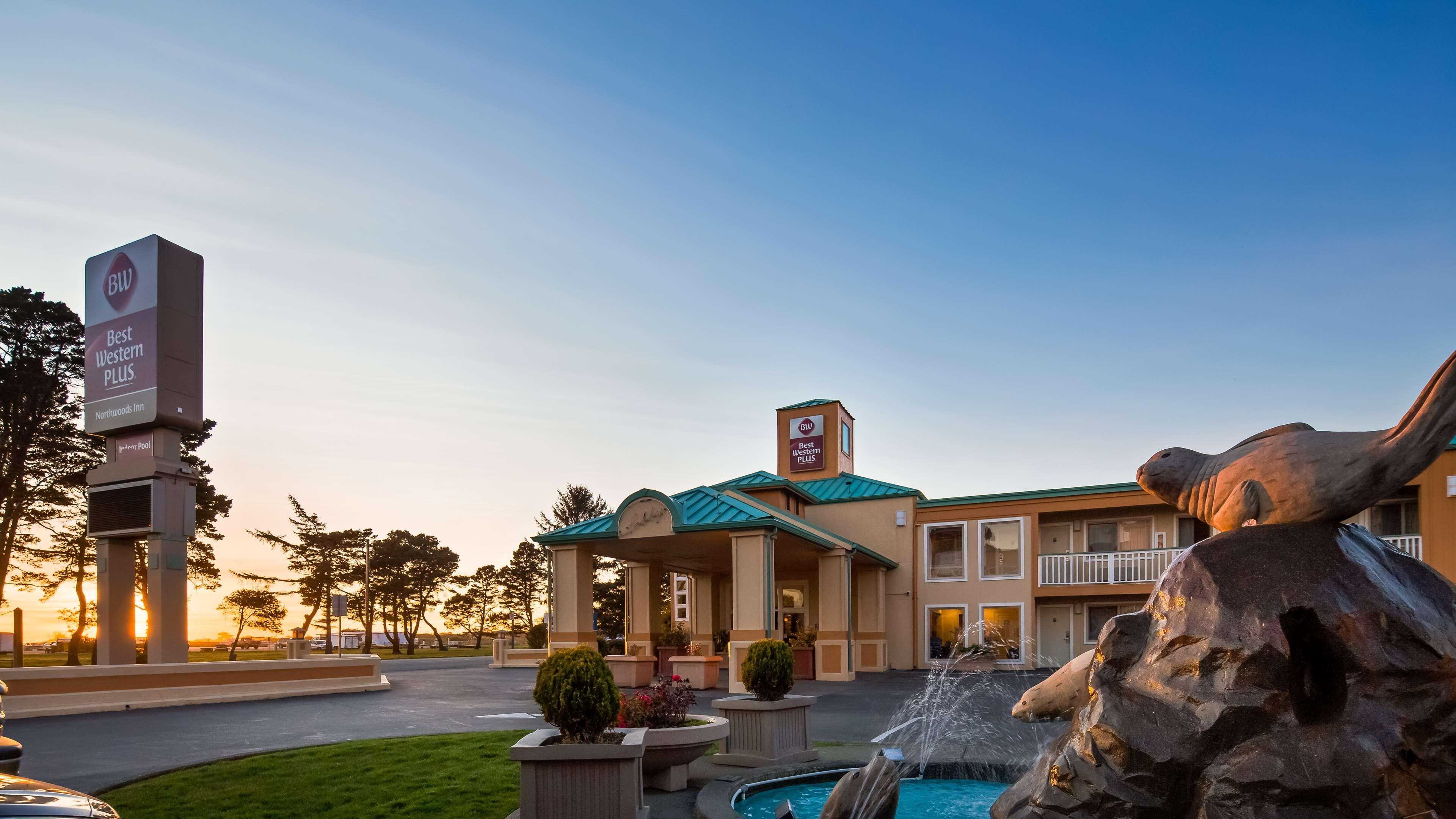 Best Western Plus Northwoods Inn Crescent City Buitenkant foto
